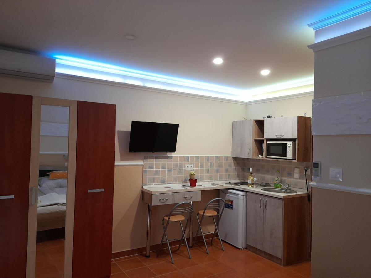 Andrea Apartman Хайдусобосло Экстерьер фото