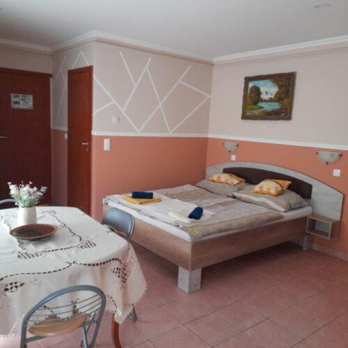 Andrea Apartman Хайдусобосло Экстерьер фото